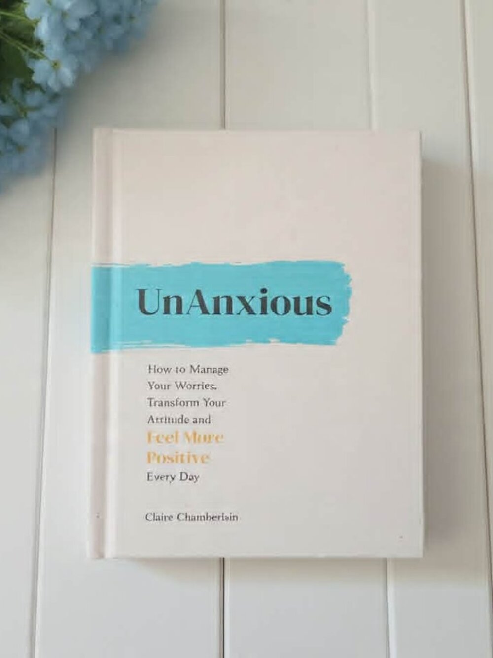 UnAnxious Book Claire Chamberlain Mental Health Self-Help